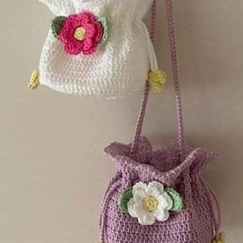 Made to order - Crochet drawstring handbags - Flower motiff